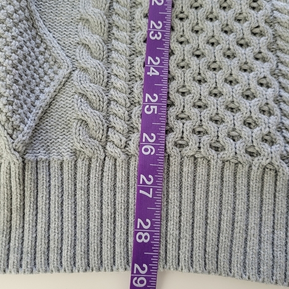 GH Bass & Co gray 100% cable knit sweater - Picture 5 of 8